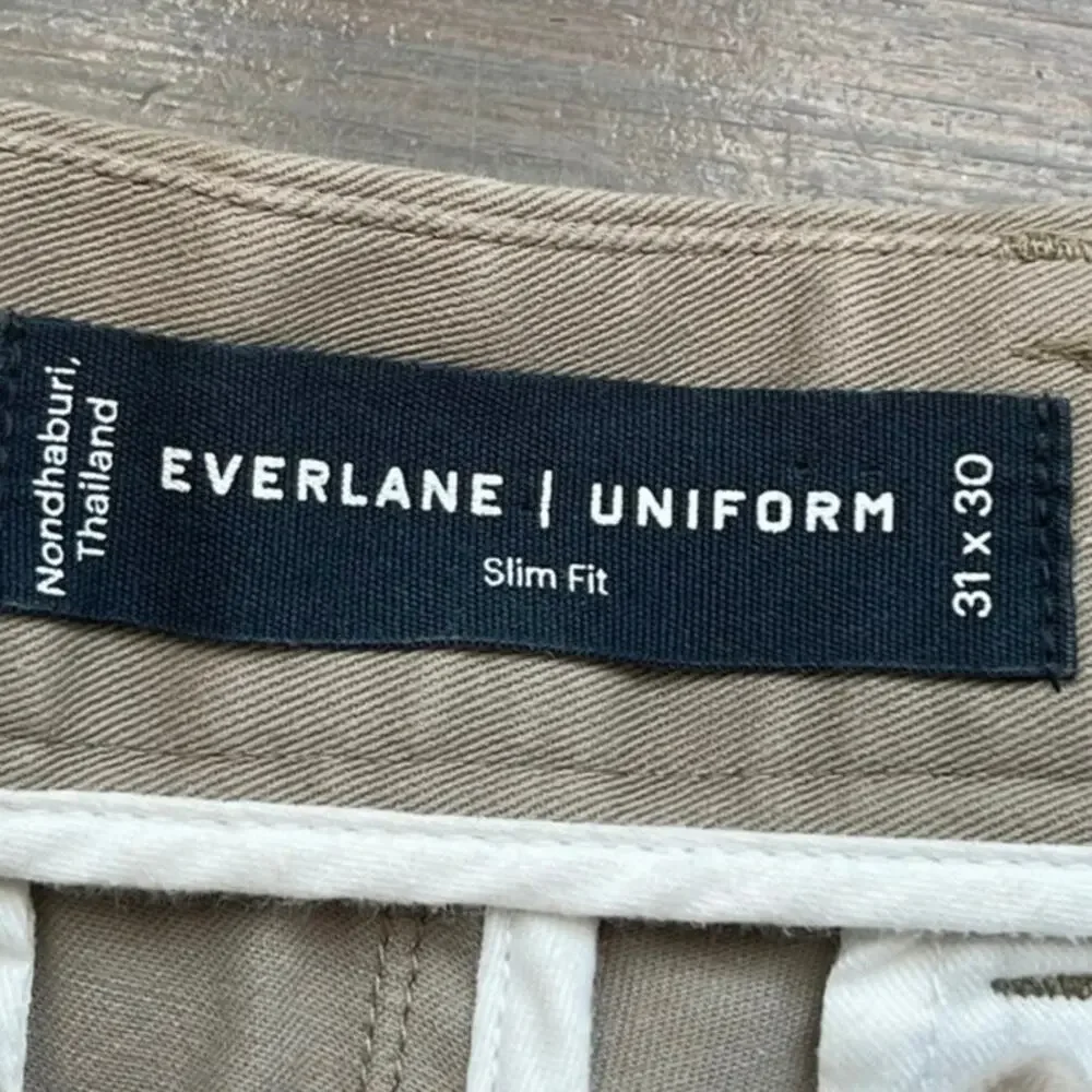Everlane uniform slim fit khaki chinos trouser pants workwear professional 31x30